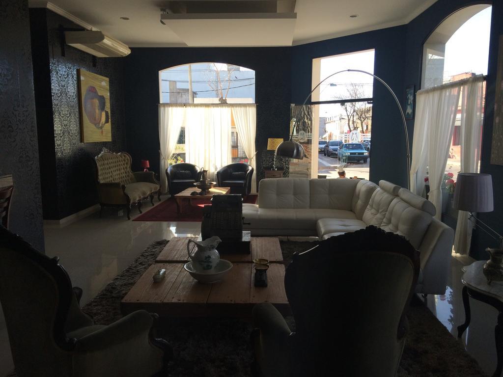 טרינידד Hotel Maxim מראה חיצוני תמונה